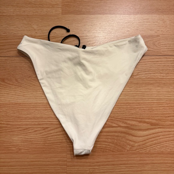L*Space Joy Bitsy Bikini Bottom in Cream Black - L - Picture 7 of 7